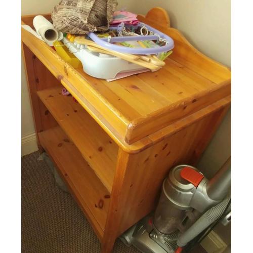 Pine baby change unit with storage