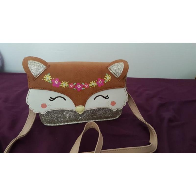 Handbag and belt (for girl)