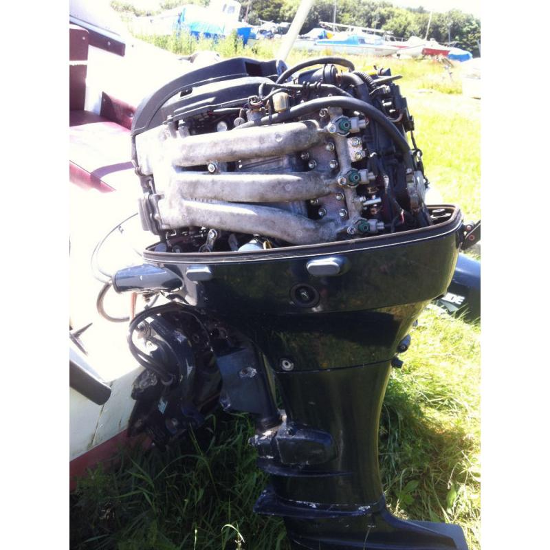 MOREBAS 17FT FISHING BOAT