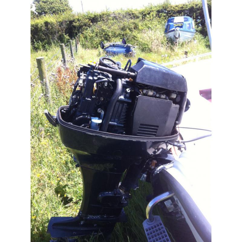MOREBAS 17FT FISHING BOAT
