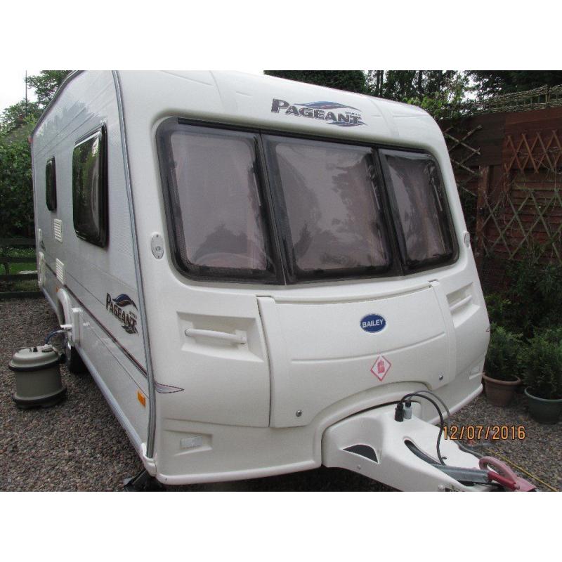 BAILEY PAGEANT MONARCH 2 BERTH series 5 2006 ,,AWNING