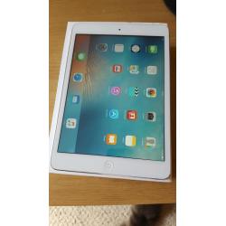 Apple iPad mini 3 16gb retina display immaculate like new boxed