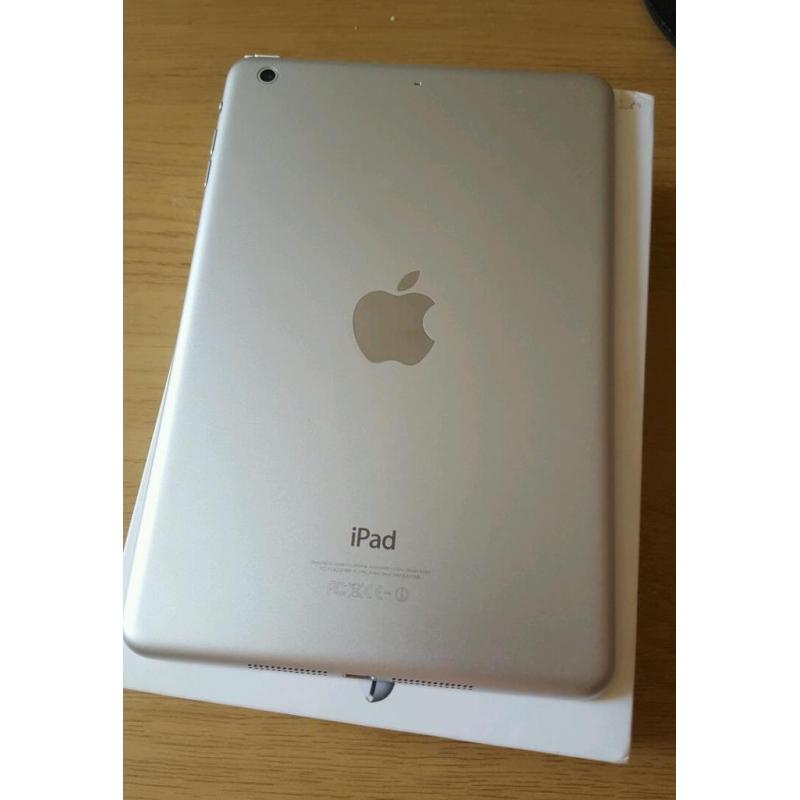 Apple iPad mini 3 16gb retina display immaculate like new boxed