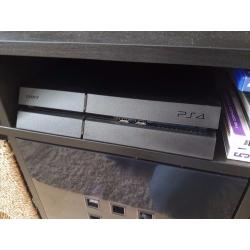 Playstation 4 - Practically new