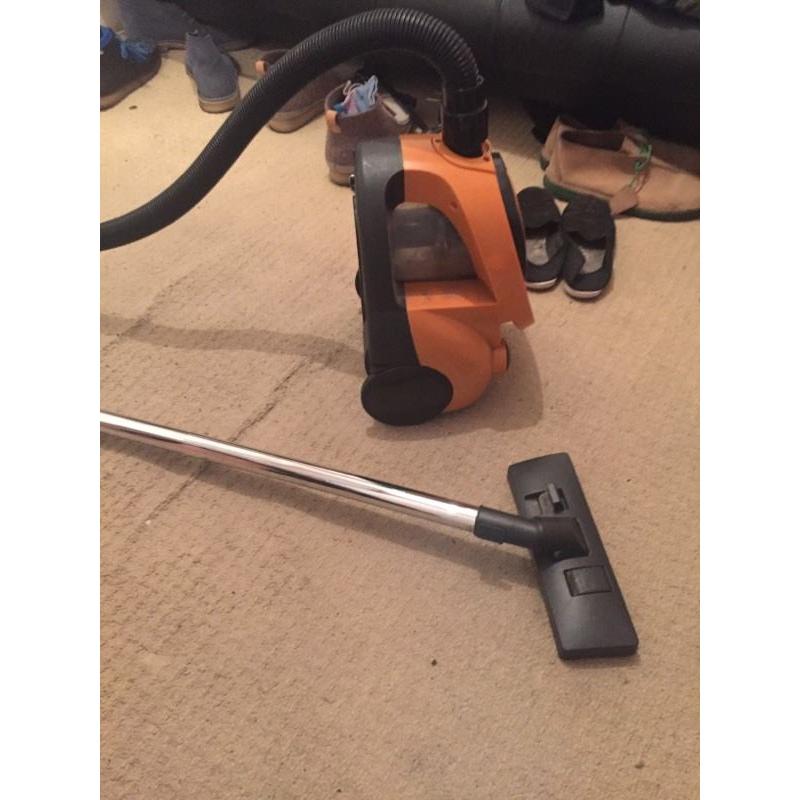 Bagless Hoover