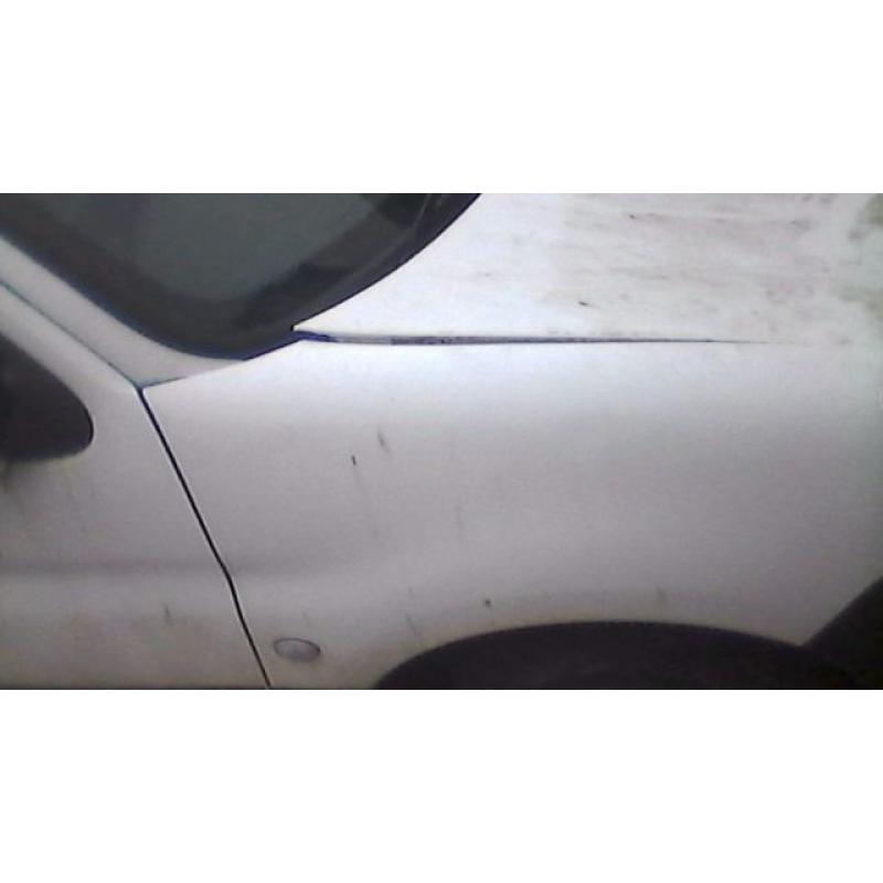 citreon berlingo doors v good cond white 50.00 each
