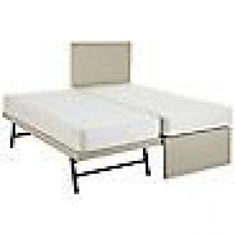 Guest double bed