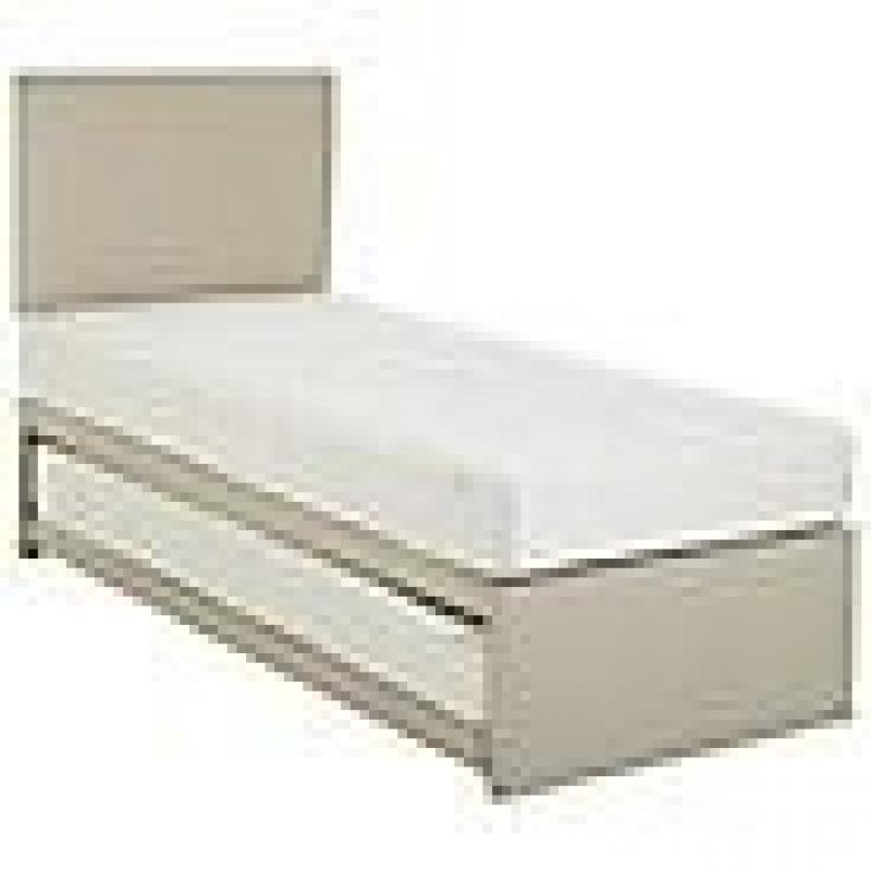 Guest double bed