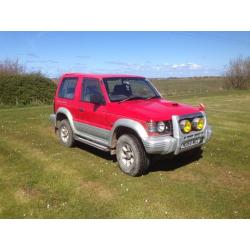 MITSUBISHI PAJERO SWB.2.8 T/DIESEL AUTO. IN VGC.