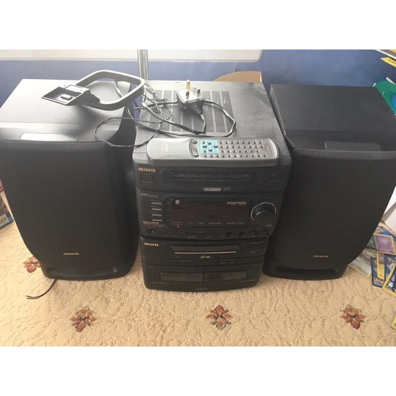 Aiwa Hi-Fi System CD Stereo Tape Cassette classic