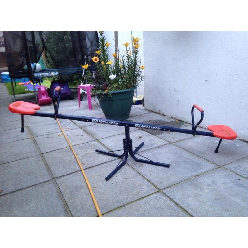 Kids see saw