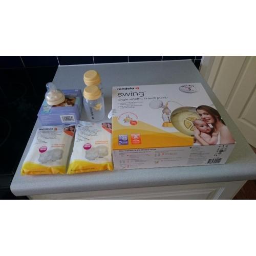 Medela Swing Single Electric Breast Pump + Lots of Extras