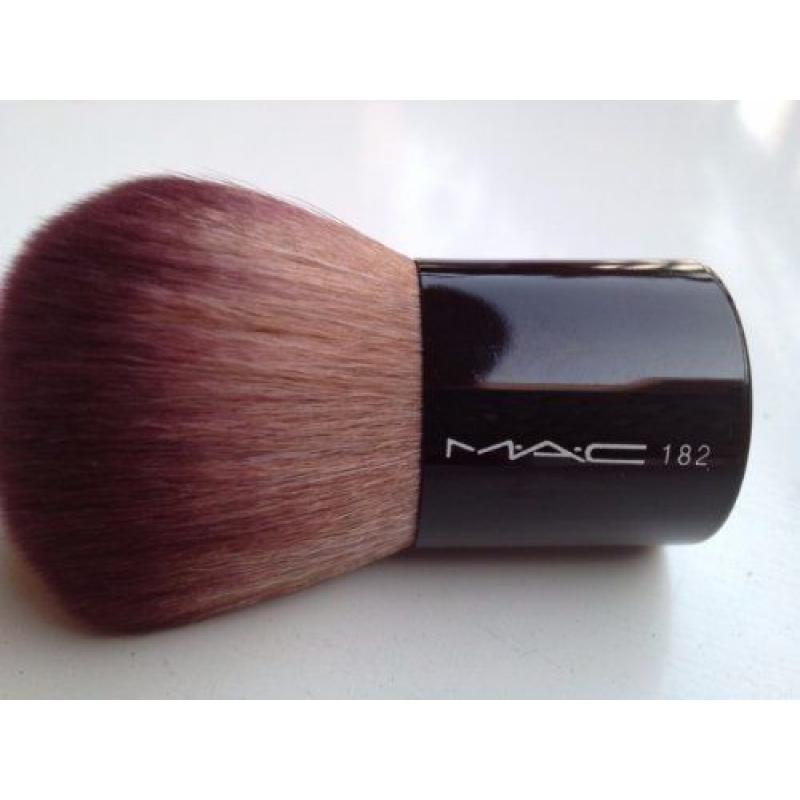 MAC Pro Buffer Brush Super soft Brand New Face Powder Makeup Brush Tool