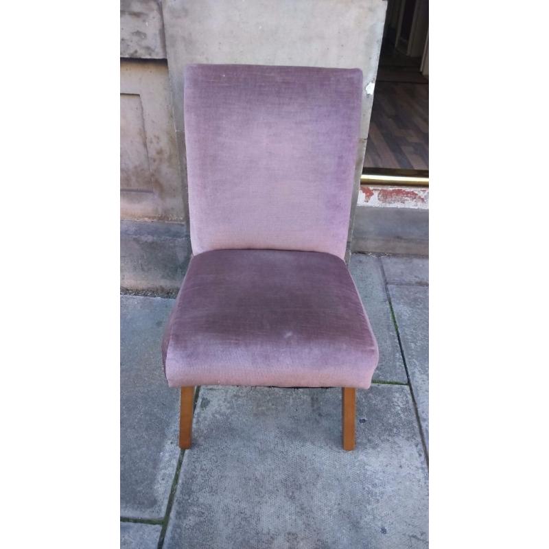 Beautiful Nursing chair / bedroom chair