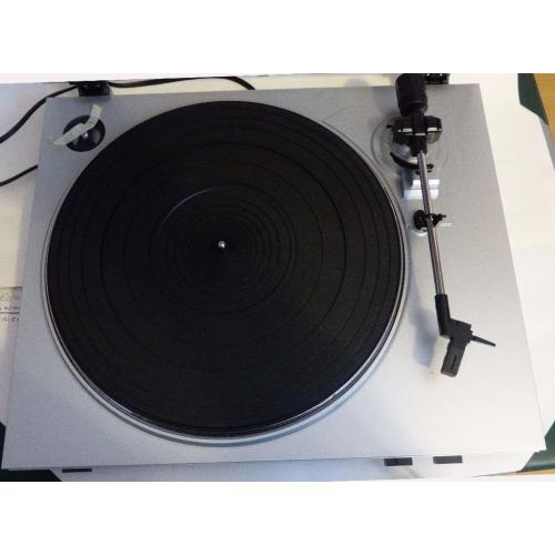ION USB Turntable Model TTUSB05 XL