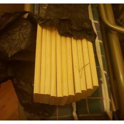 Single foldable camp bed