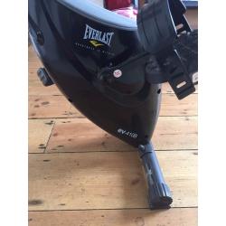 Folding Magnetic Exercise Bike - Everlast EV410