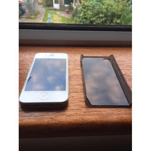 iPhone 4S 16GB White. Locked on EE but in perfect working order with no scratches! Comes with case