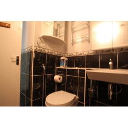 R. **********Two double rooms in the same flat. CALEDONIAN Road Zone 2*******************