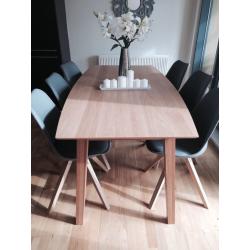 Brand New Solid Oak 6 Seater Dining Table