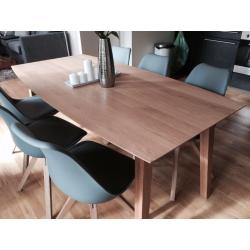 Brand New Solid Oak 6 Seater Dining Table