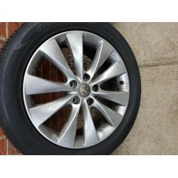 Vauxhall astra alloy wheels 18"