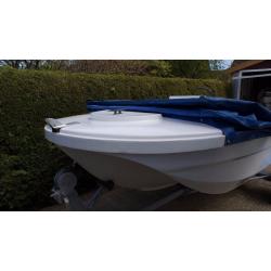 Fishing boat 14 ft 6ft beam + Trailer
