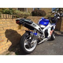 1999 Yamaha R1