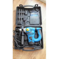 SDS 1500W Rotary Hammer Drill drill bits and chisels included. (New condition)