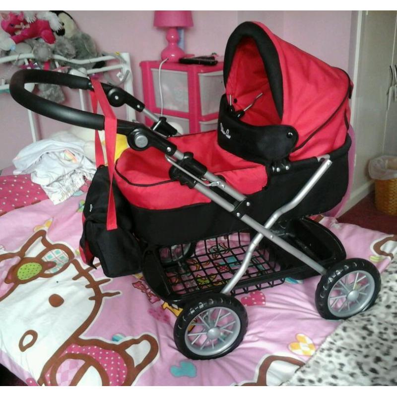 Toy pram and highchair