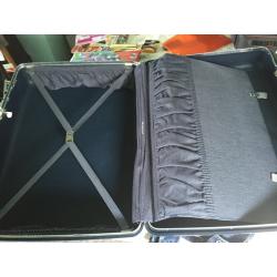 SAMSONITE SUITCASE 26"