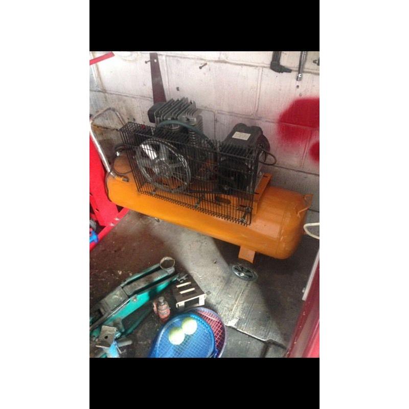 Compressor and Hose for sale