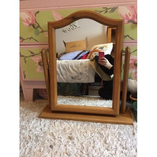 Solid pine mirror
