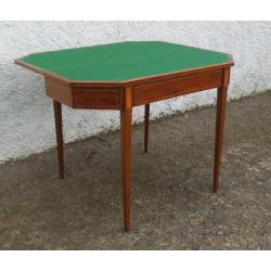 Georgian Inlaid Card table / Hall Table Walnut / Mahogany