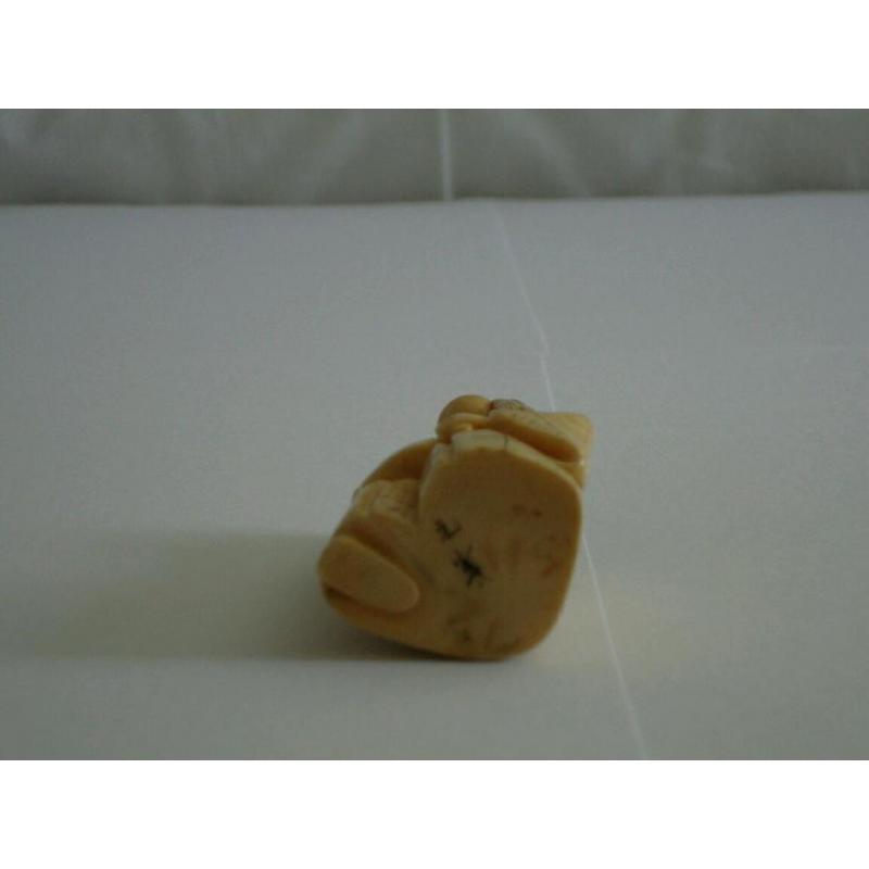 Japanese carved Netsuke