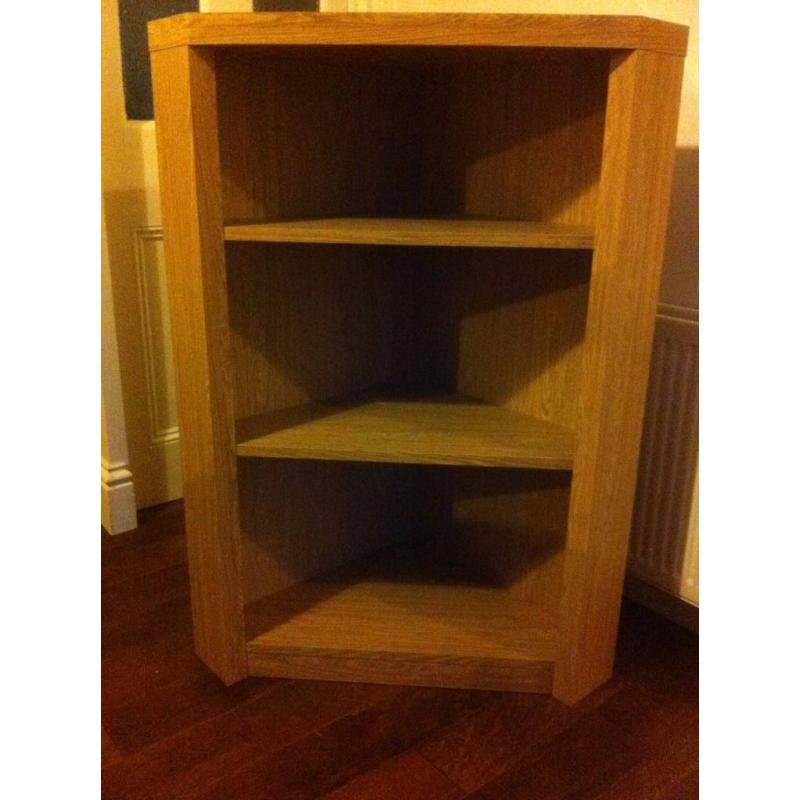 Oak colour corner shelving unit\bookcase. Very good condition, solid piece of furniture.