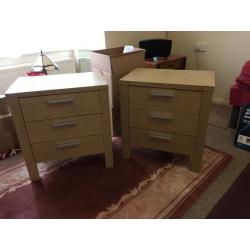 Bedside cabinets