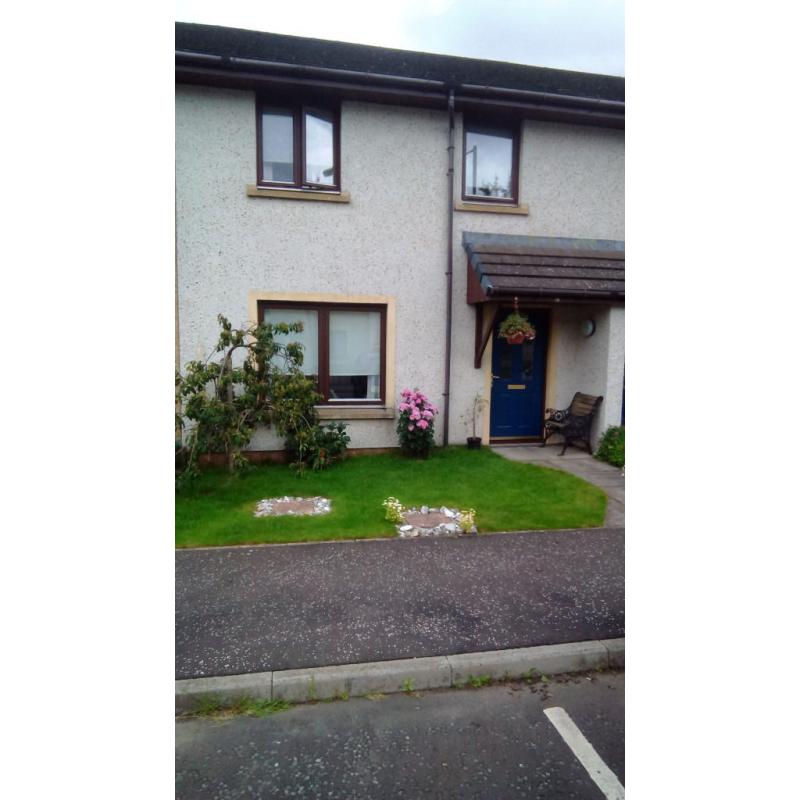 LARGE SUNNY HOUSE HALF HOUR FROM EDINBURGH