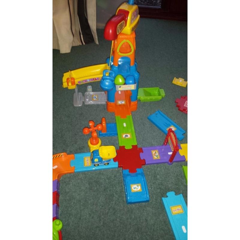 V-Tech / VTech Toot - Toot Drivers Track large bundle of track , sets and vehicles.