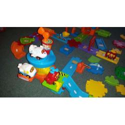 V-Tech / VTech Toot - Toot Drivers Track large bundle of track , sets and vehicles.