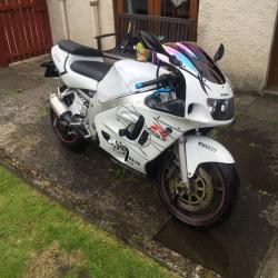 SUZUKI GSXR 600 SRAD 2000 PLATE 22500 MILES