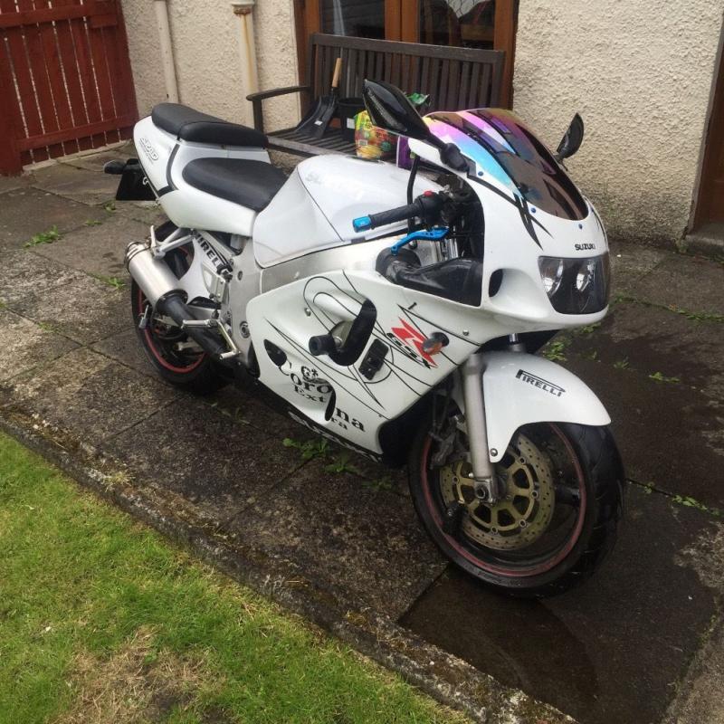 SUZUKI GSXR 600 SRAD 2000 PLATE 22500 MILES