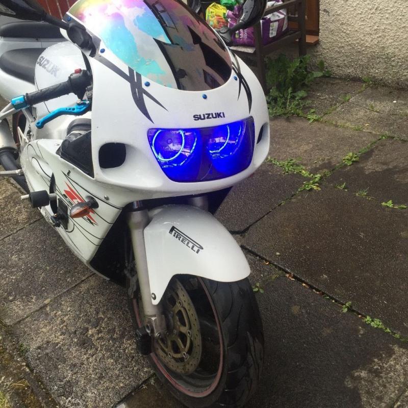 SUZUKI GSXR 600 SRAD 2000 PLATE 22500 MILES