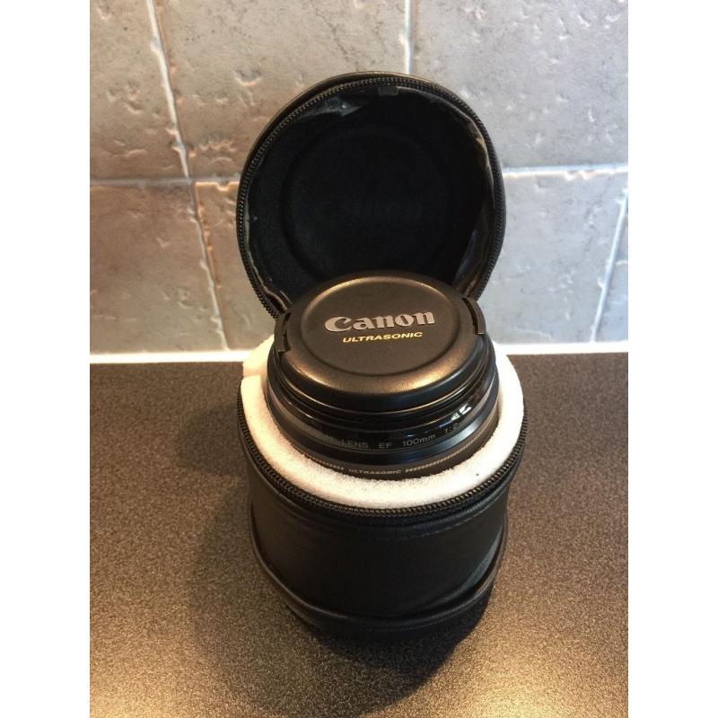 Canon EF 100mm f/2 USM Lens (with soft zippable pouch)