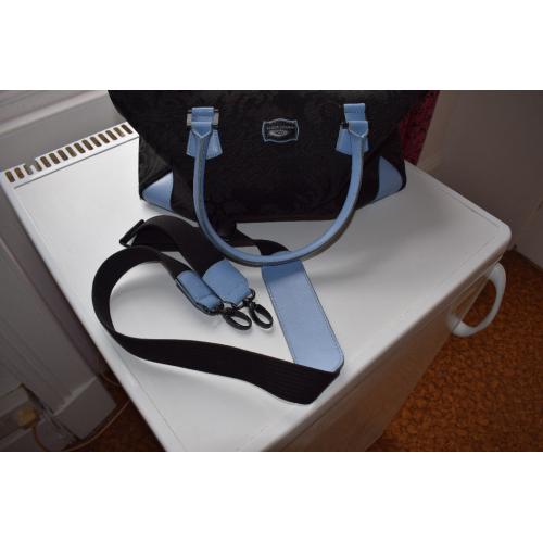 Ladies Holdall, Jasper Conran at Tripp, detachable shoulder strap, lightweight.