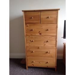 Pine Chest of Drawers