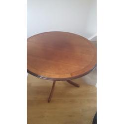 Table and 4 chairs