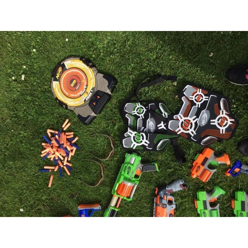 Huge collection Nerf Guns