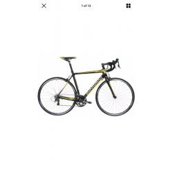 BRAND NEW - 2016 Model - Boardman Road Team Carbon Bike with Accessories
