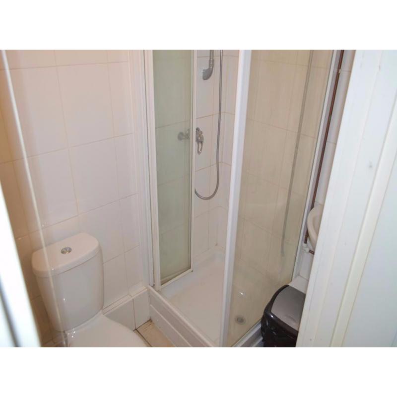 A good size room just for 90 P/w
